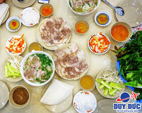 Địa điểm ăn uống hấp dẫn ở quận Phú Nhuận