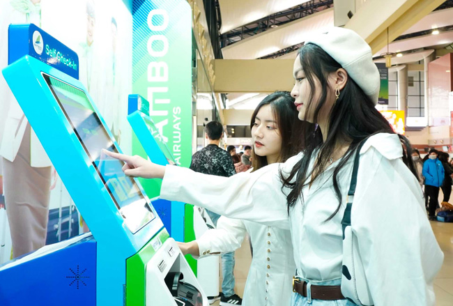 Bamboo Airways triển khai dịch vụ check-in tự động tại kiosk