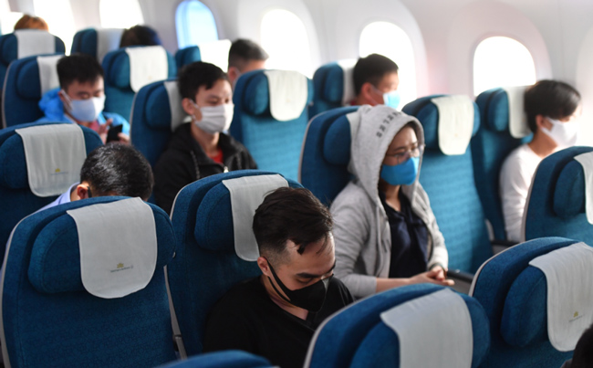 Bay an toàn cùng Vietnam Airlines với chỗ trống bên cạnh trên chuyến bay